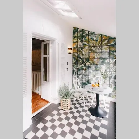 Duplex Coeur Des Halles! Belle Terrasse Et Parking * Biarritz